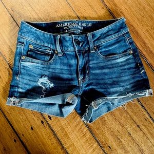 American Eagle outfitters super stretch jean shorts